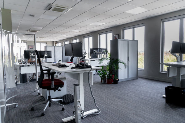 Mobilier ergonomique pour open space : bien-être et performance