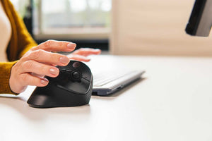 Souris ergonomique verticale bluetooth PRF - Bakker - souris-ergonomique-verticale-bluetooth-prf - UP & DESK