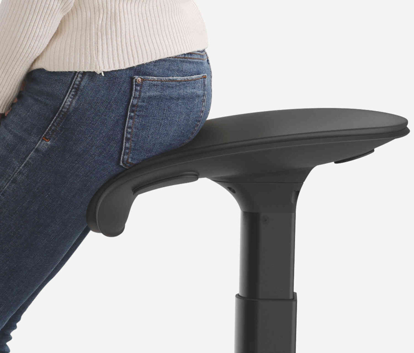 Tabouret assis-debout  ergonomique et réglable en hauteur